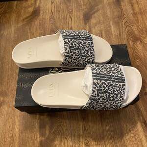 LITA BY CIARA King Cheetah Print Napa Leather Slides
